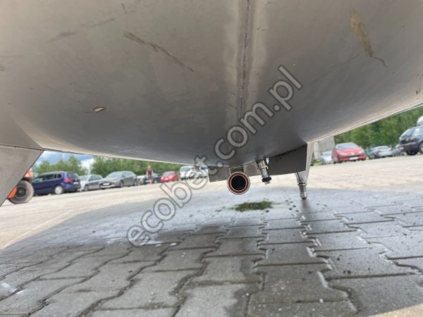 Pionowy zbiornik 8000 litrów KO