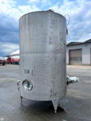 zbiornik pionowy ze stali kwasoodpornej KO
