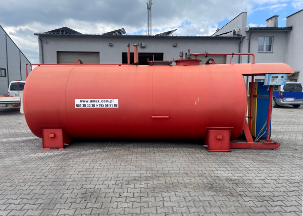 Zbiornik 16 000 litrów z drabinką i króćcami