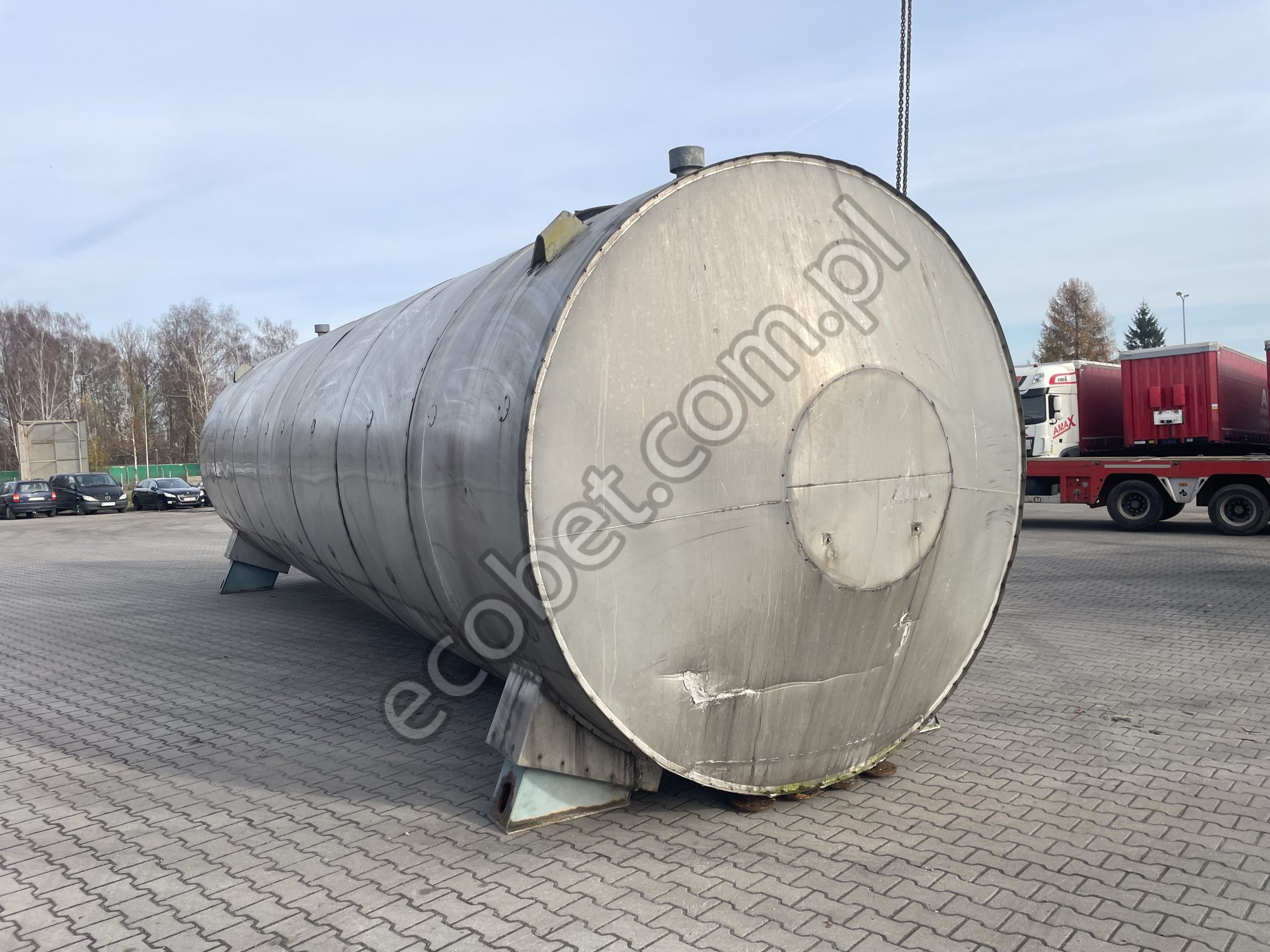 izolowany zbiornik na wodę pitną 50 000 l