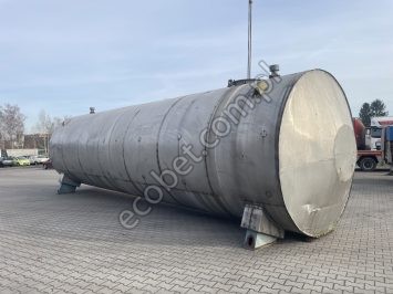 stalowy zbiornik na melasę 50 000 l na nogach
