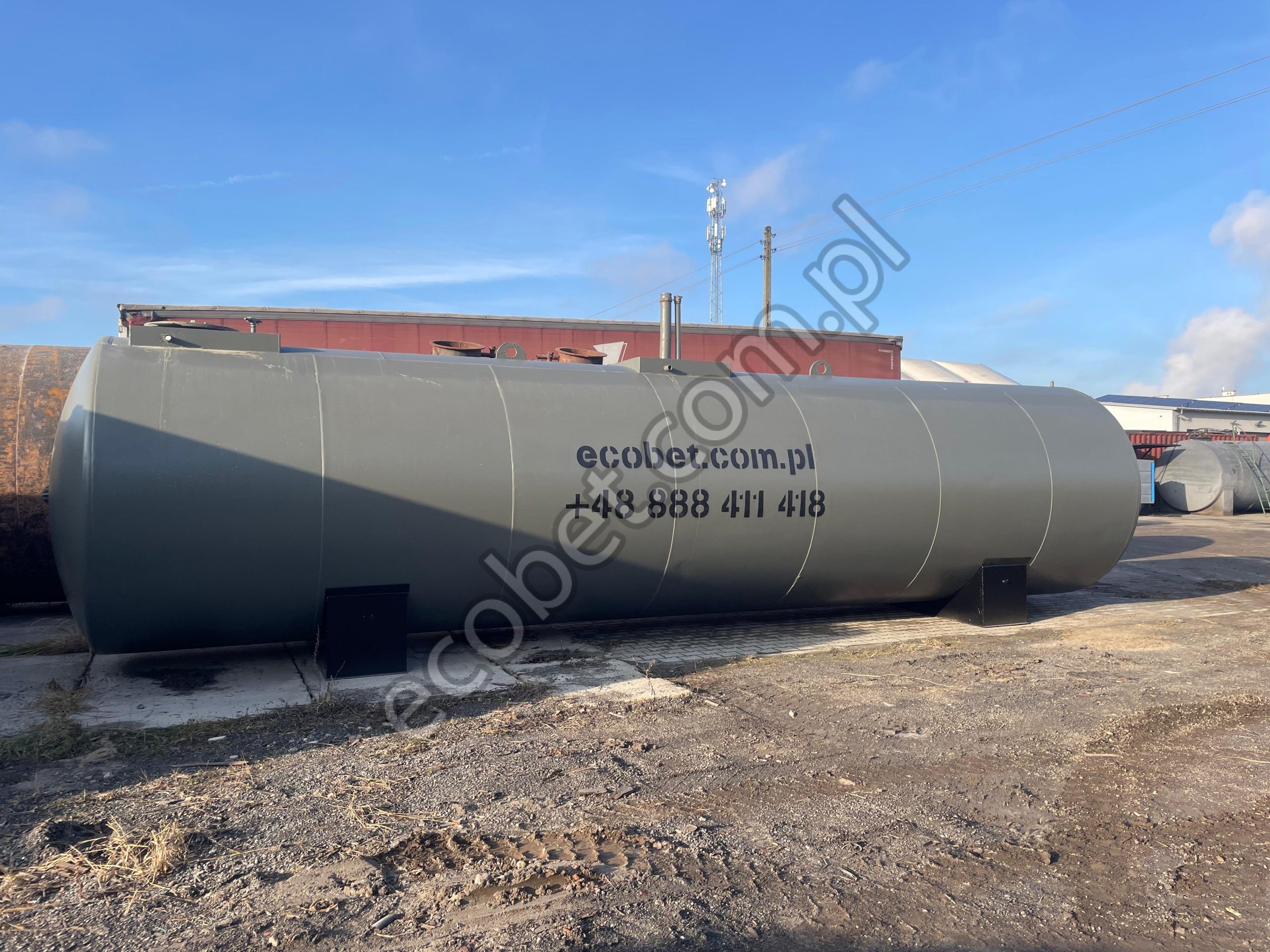zbiornik 50m3 na olej napędowy z króćcami technologicznymi