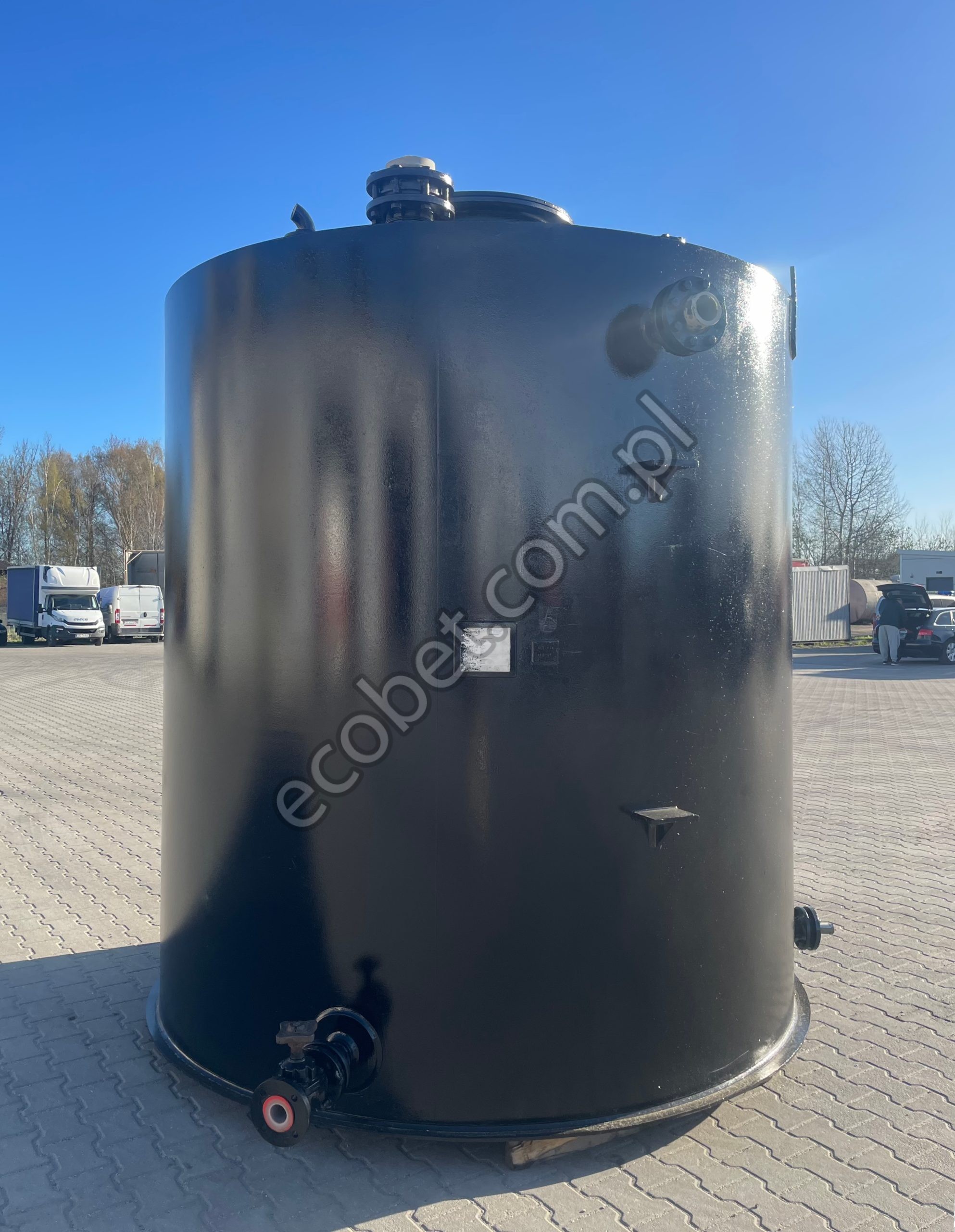 zbiornik plastikowy przemysłowy 10000 l