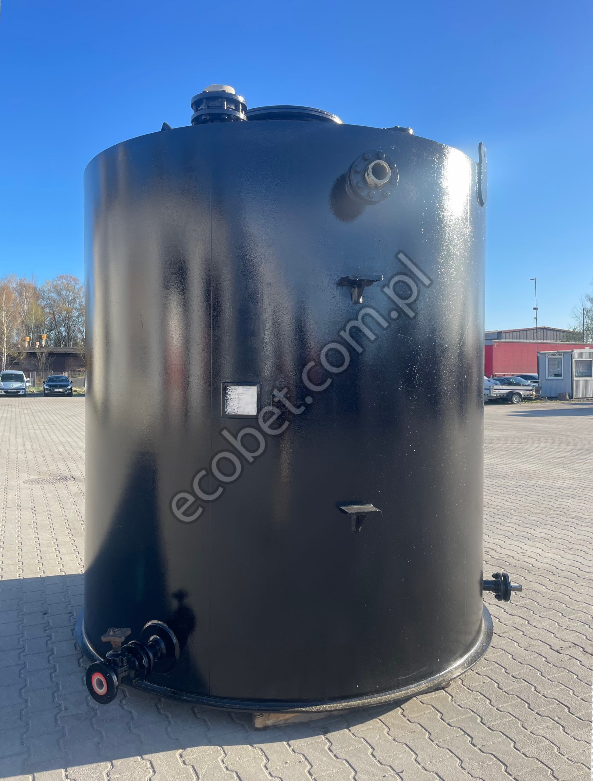 zbiornik na chemikalia 10000 l pionowy